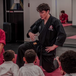 DANTE-01-min Sensei Dante teaching class at Douvris Orleans